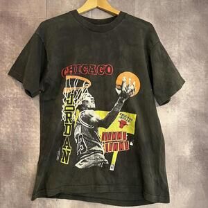 VTG Michael Jordan Magic Johnson Ts Men's‎ XL Chicago Bulls Shirt 90s NBA READ